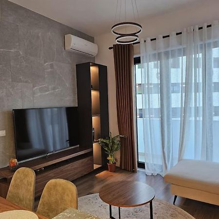 Deluxe Flat With Garden_Tirana Lejlighed Eksteriør billede
