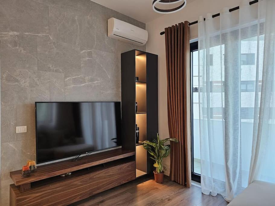 Deluxe Flat With Garden_Tirana Lejlighed Eksteriør billede